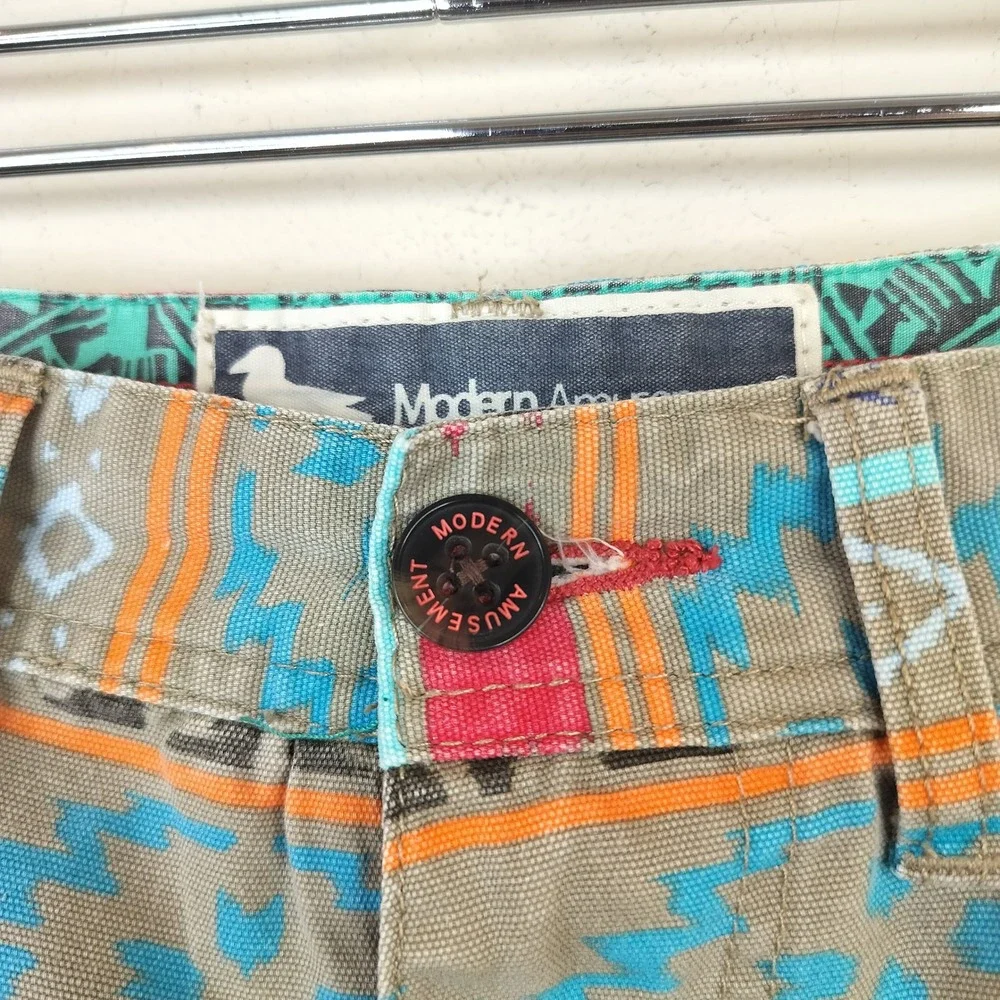 Modern Amusement Shorts Mens 30 Aztec Geometric Southwest Tan Multi Cotton